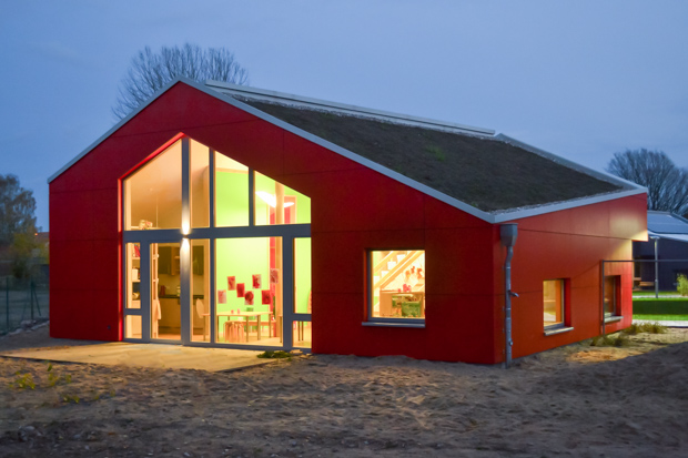 Kinderdorf Neumeimersdorf, Au&szlig;en